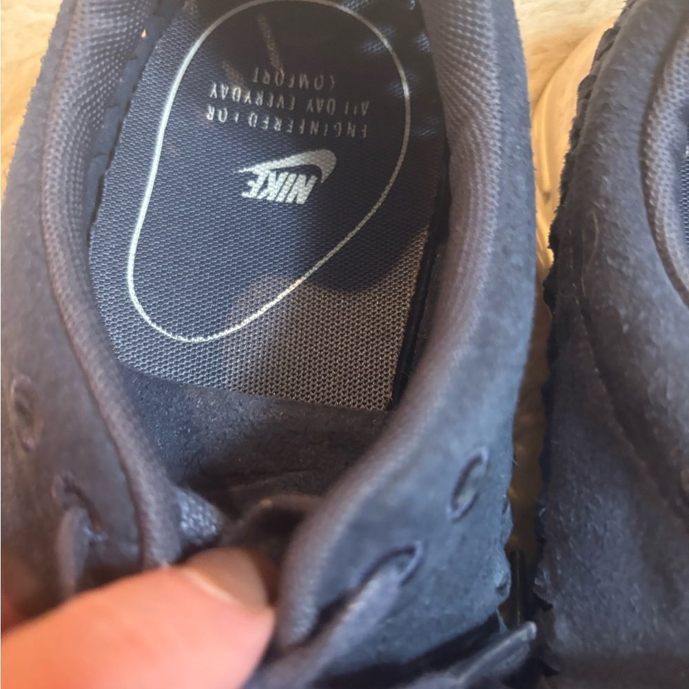 Nike Navy Woven Sneakers - Picture 4 of 10